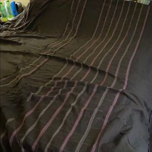 Donna Karen Brand Duvet Cover. EUC